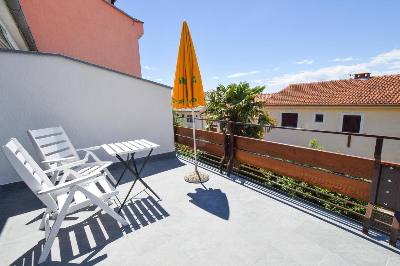 Apartments Vera Malinska Ngoại thất bức ảnh